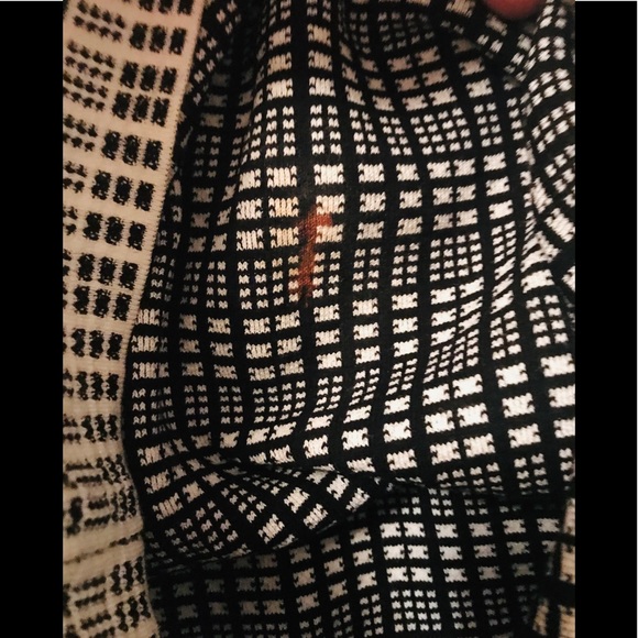 Black and white plaid THEORY knit tank top - Picture 8 of 9